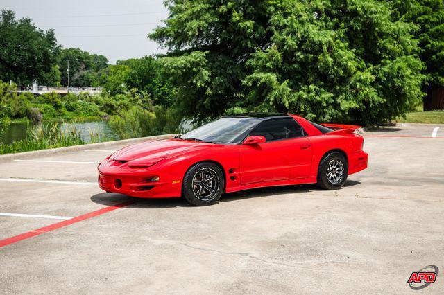 Photo of 2001 Red Pontiac Firebird
