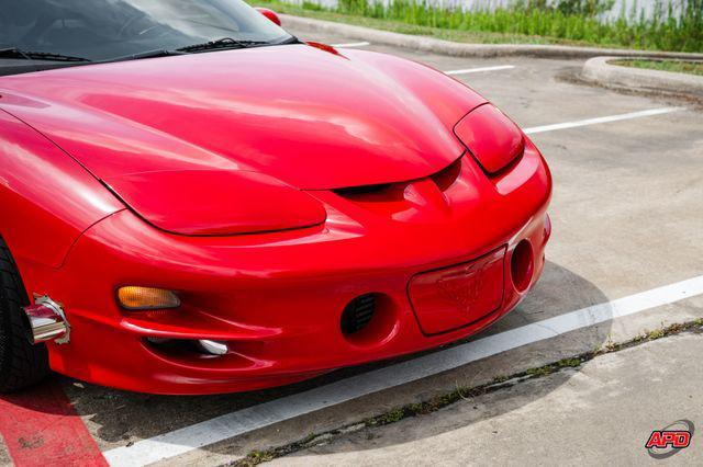 Photo of 2001 Red Pontiac Firebird