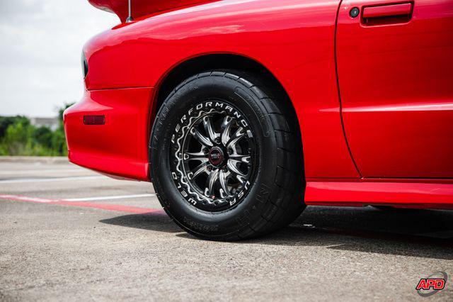 Photo of 2001 Red Pontiac Firebird