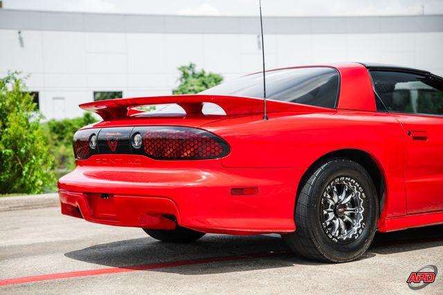 Photo of 2001 Red Pontiac Firebird