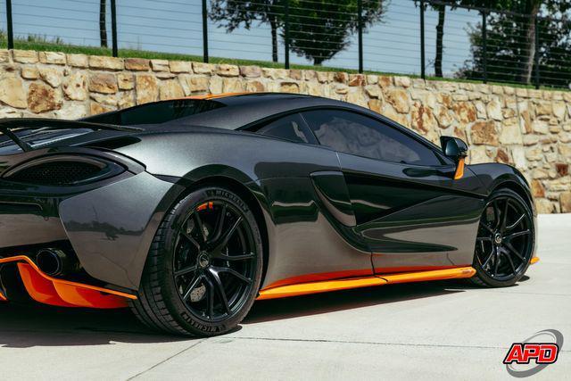 Photo of 2017 Storm Gray McLaren 570S