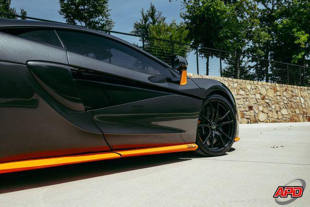Photo of 2017 Storm Gray McLaren 570S