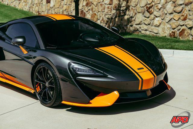 Photo of 2017 Storm Gray McLaren 570S