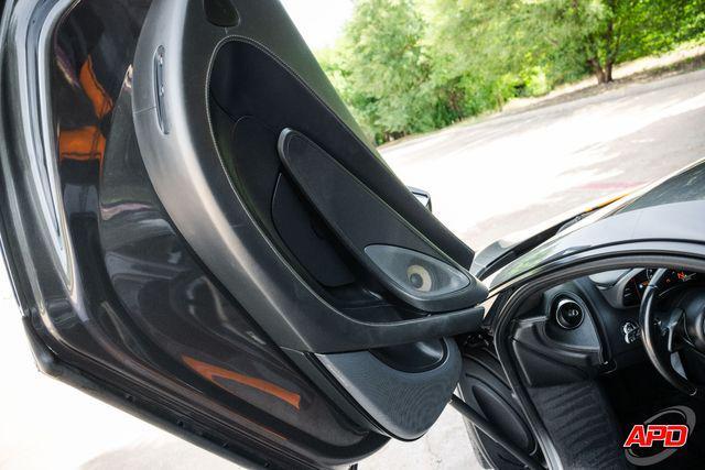 Photo of 2017 Storm Gray McLaren 570S