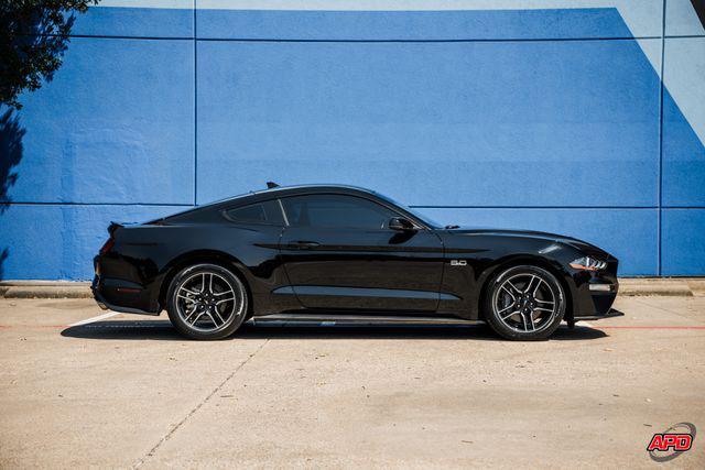 Photo of 2022 Shadow Black Ford Mustang