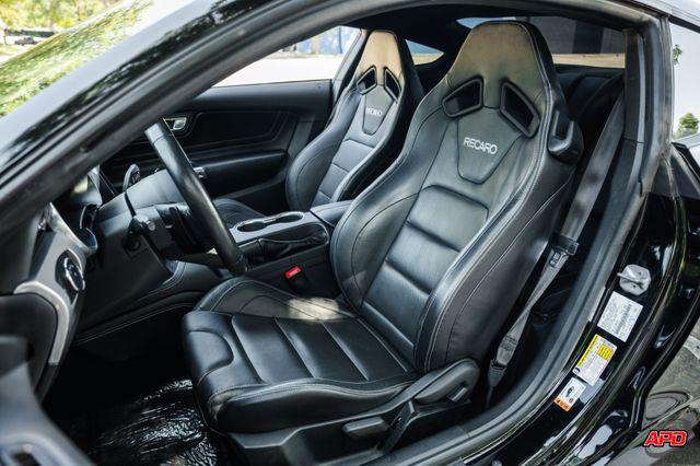 Photo of 2022 Shadow Black Ford Mustang