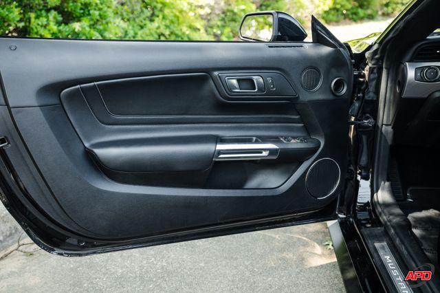 Photo of 2022 Shadow Black Ford Mustang