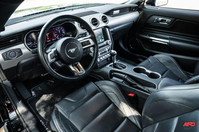 Photo of 2022 Shadow Black Ford Mustang