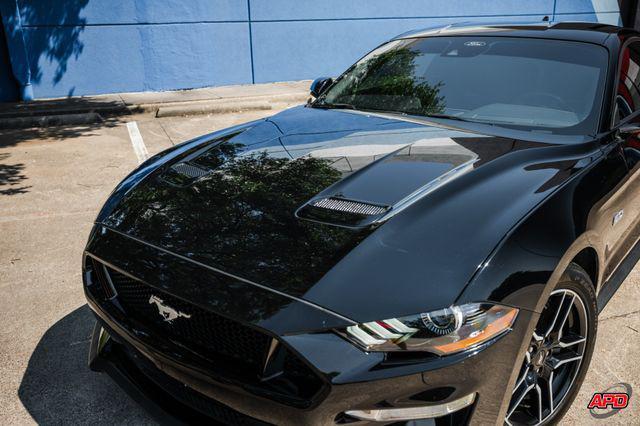 Photo of 2022 Shadow Black Ford Mustang