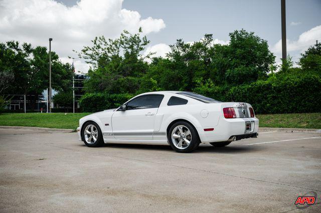 Photo of 2007 Performance White Clearcoat Ford Mustang
