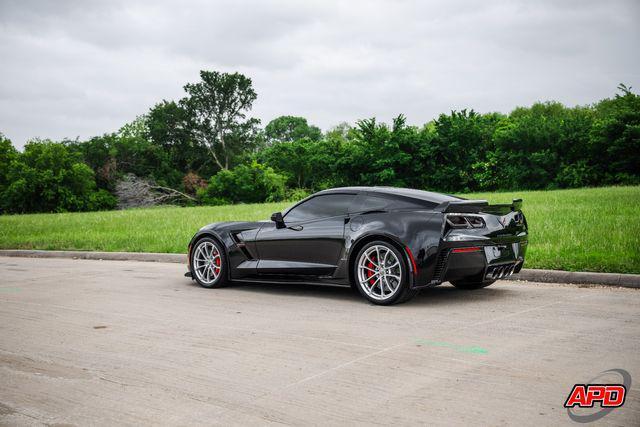 Photo of 2017 Black Chevrolet Corvette