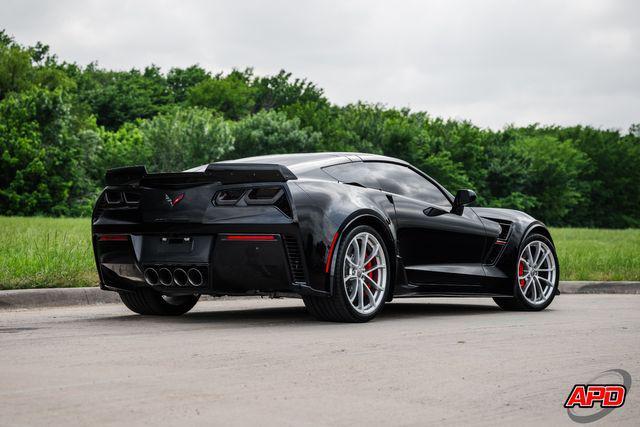 Photo of 2017 Black Chevrolet Corvette