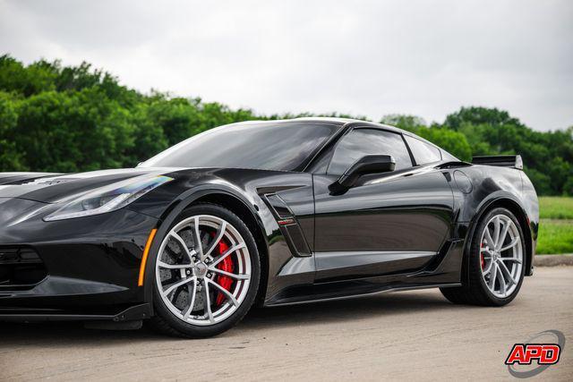 Photo of 2017 Black Chevrolet Corvette