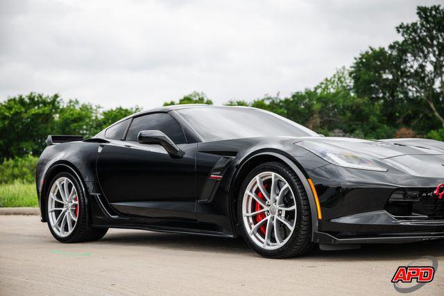 Photo of 2017 Black Chevrolet Corvette