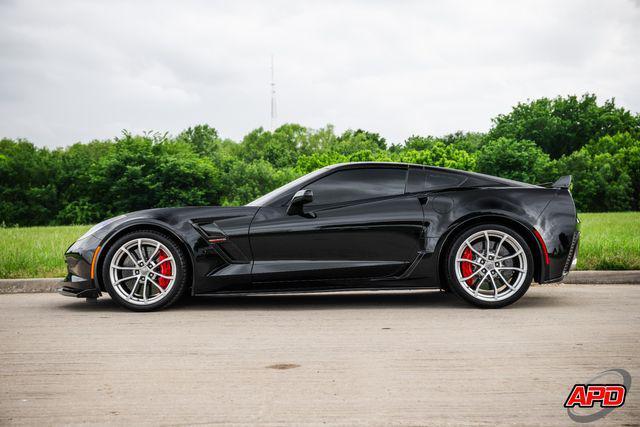 Photo of 2017 Black Chevrolet Corvette