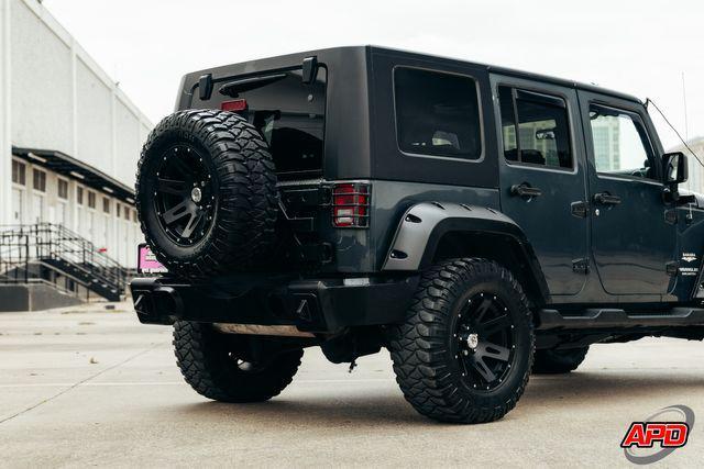 Photo of 2007 Blue Jeep Wrangler