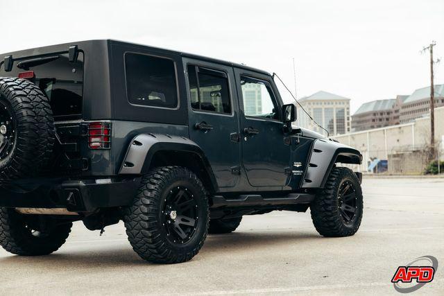 Photo of 2007 Blue Jeep Wrangler