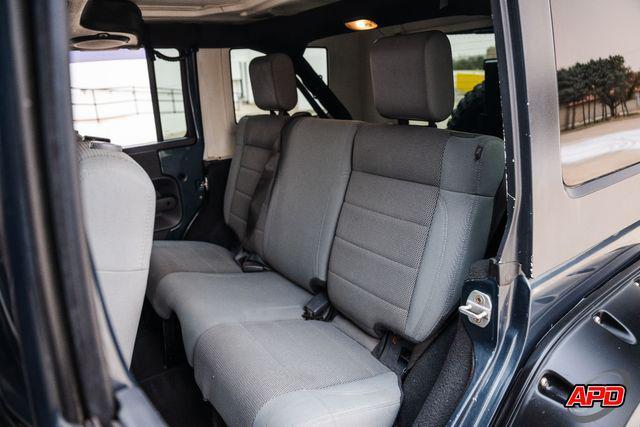 Photo of 2007 Blue Jeep Wrangler