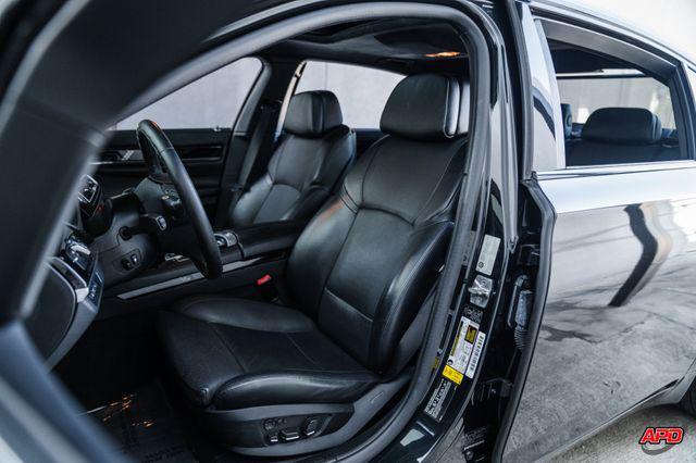 Photo of 2012 Jet Black BMW ALPINA B7