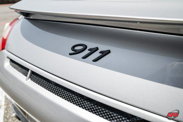 Photo of 2009 Silver Porsche 911
