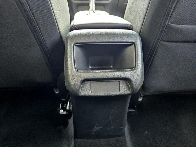 Photo of 2023 Platinum White Pearl Honda HR-V