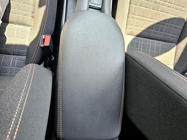 Photo of 2023 Platinum White Pearl Honda HR-V