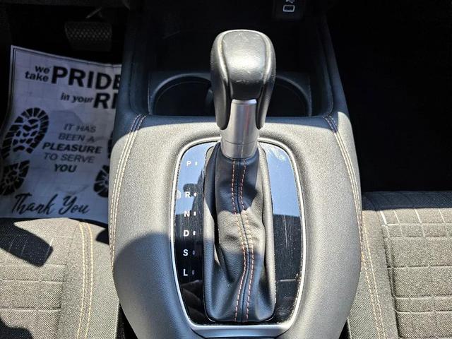 Photo of 2023 Platinum White Pearl Honda HR-V
