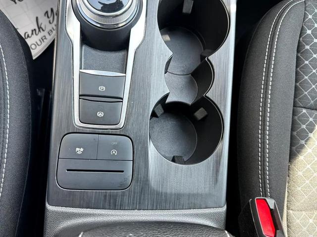 Photo of 2024 Iconic Silver Metallic Ford Escape