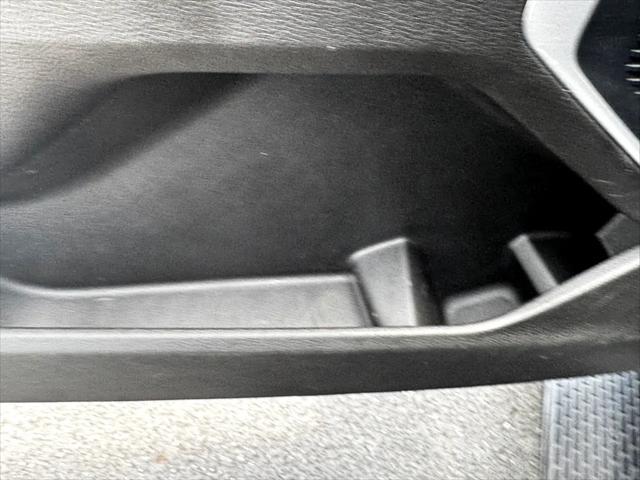 Photo of 2023 Diamond Black Crystal Pearlcoat Jeep Wagoneer L