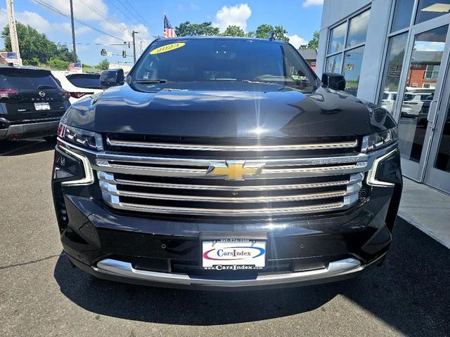 Photo of 2023 Black Chevrolet Suburban