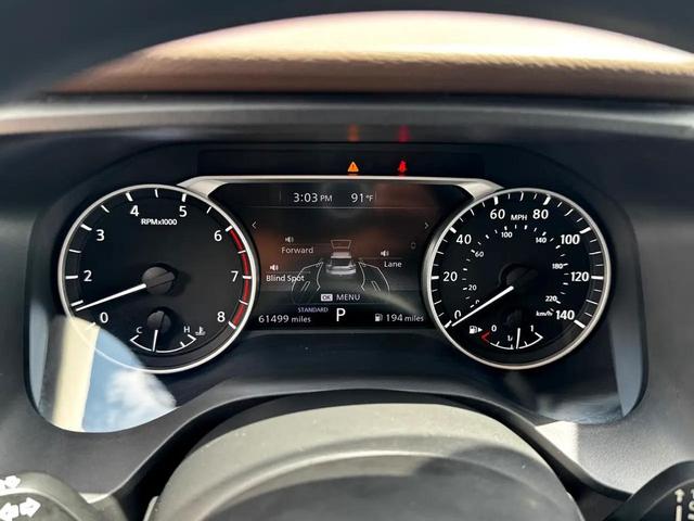 Photo of 2023 Super Black Nissan Rogue