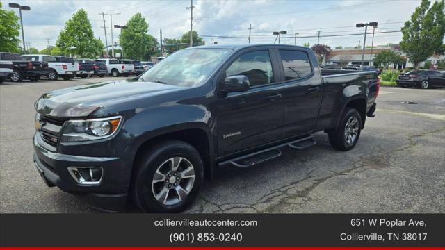 Photo of 2018 Gray Chevrolet Colorado