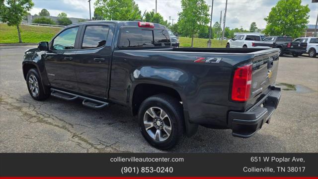 Photo of 2018 Gray Chevrolet Colorado