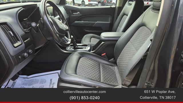 Photo of 2018 Gray Chevrolet Colorado