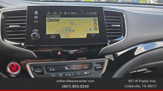 Photo of 2019 White Honda Pilot