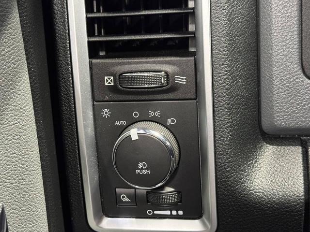 Photo of 2014 Deep Cherry Red Crystal Pearlcoat RAM 1500