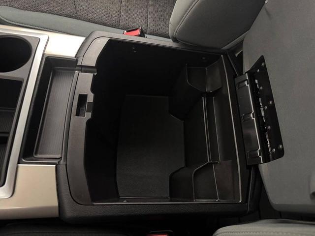 Photo of 2014 Deep Cherry Red Crystal Pearlcoat RAM 1500