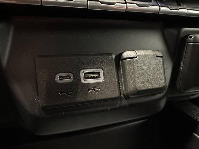 Photo of 2021 Northsky Blue Metallic Chevrolet Silverado 1500