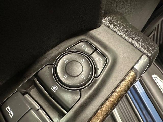 Photo of 2021 Northsky Blue Metallic Chevrolet Silverado 1500