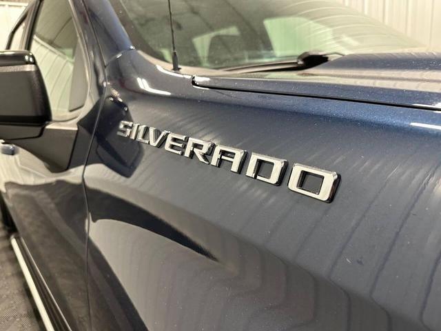 Photo of 2021 Northsky Blue Metallic Chevrolet Silverado 1500