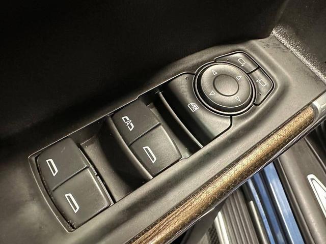 Photo of 2021 Northsky Blue Metallic Chevrolet Silverado 1500