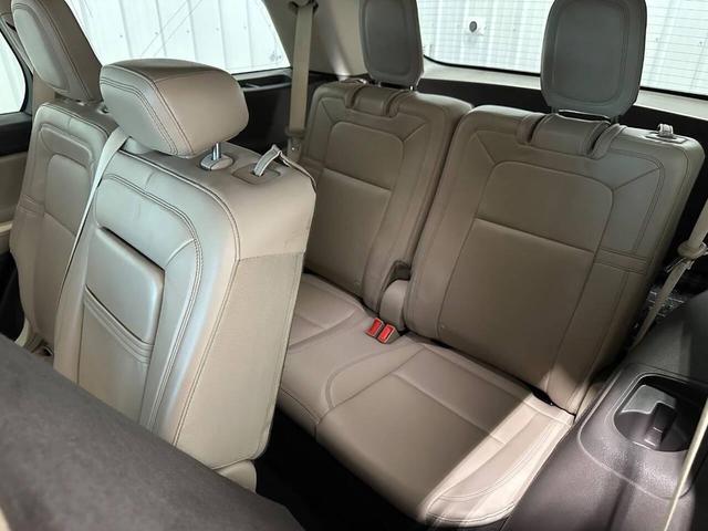 Photo of 2020 Blue Diamond Lincoln Aviator
