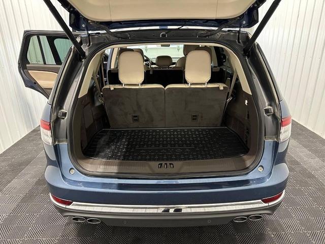 Photo of 2020 Blue Diamond Lincoln Aviator