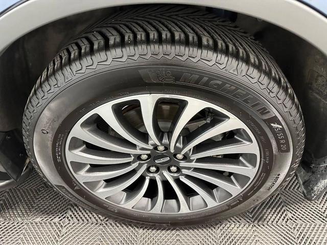 Photo of 2020 Blue Diamond Lincoln Aviator