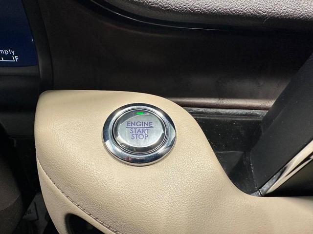 Photo of 2020 Blue Diamond Lincoln Aviator