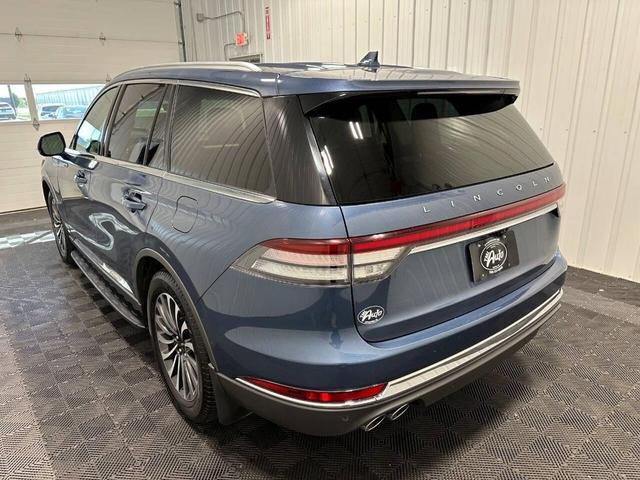 Photo of 2020 Blue Diamond Lincoln Aviator