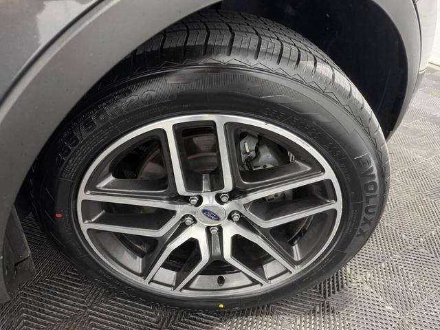 Photo of 2017 Magnetic Ford Explorer