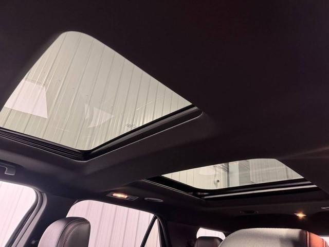 Photo of 2017 Magnetic Ford Explorer