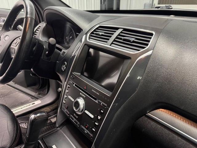 Photo of 2017 Magnetic Ford Explorer