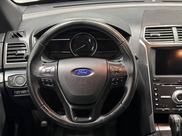 Photo of 2017 Magnetic Ford Explorer